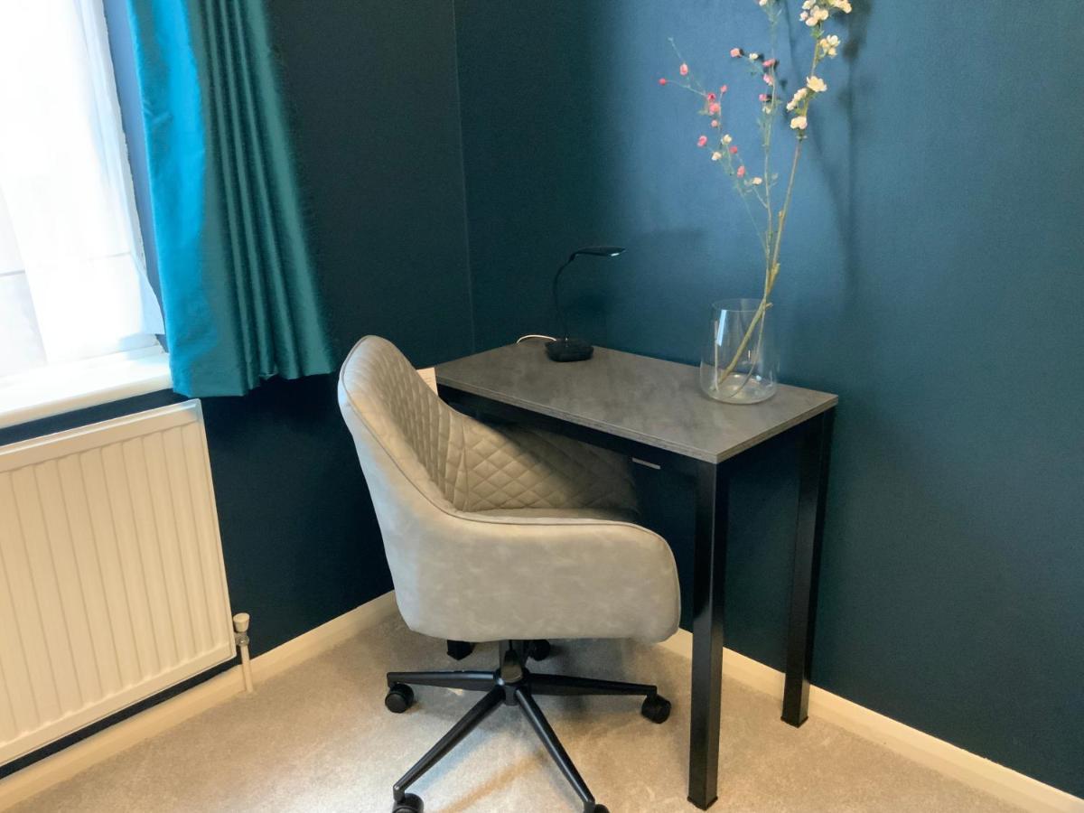 2 Bedroom Apartment Near Southfields London Kültér fotó